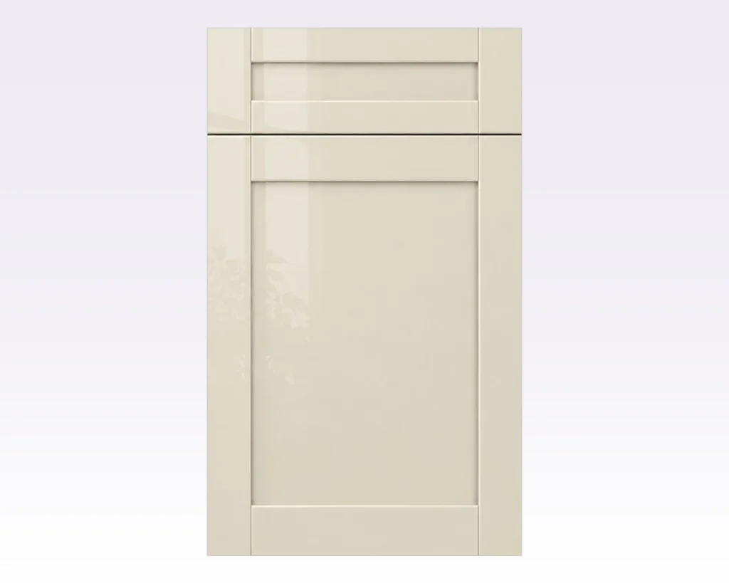 Novara Shine Moon Light Shaker door sample swatch